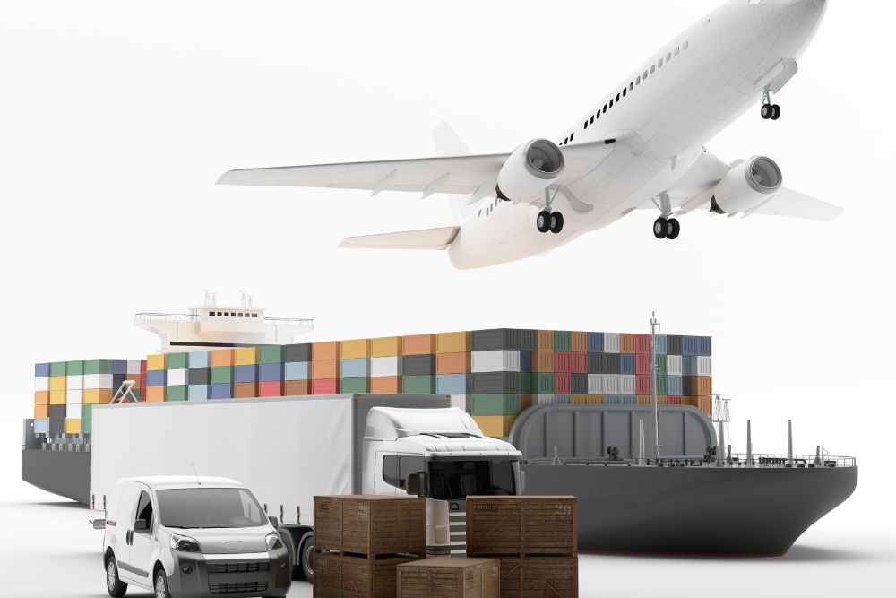 Hàng hóa vận chuyển từ nước ngoài về Việt Nam sẽ được đền bù khi khách hàng tham gia gói bảo hiểm hàng hóa